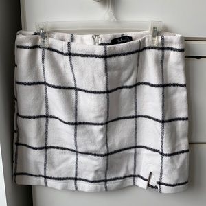 Lulus white and black skirt - new with tags